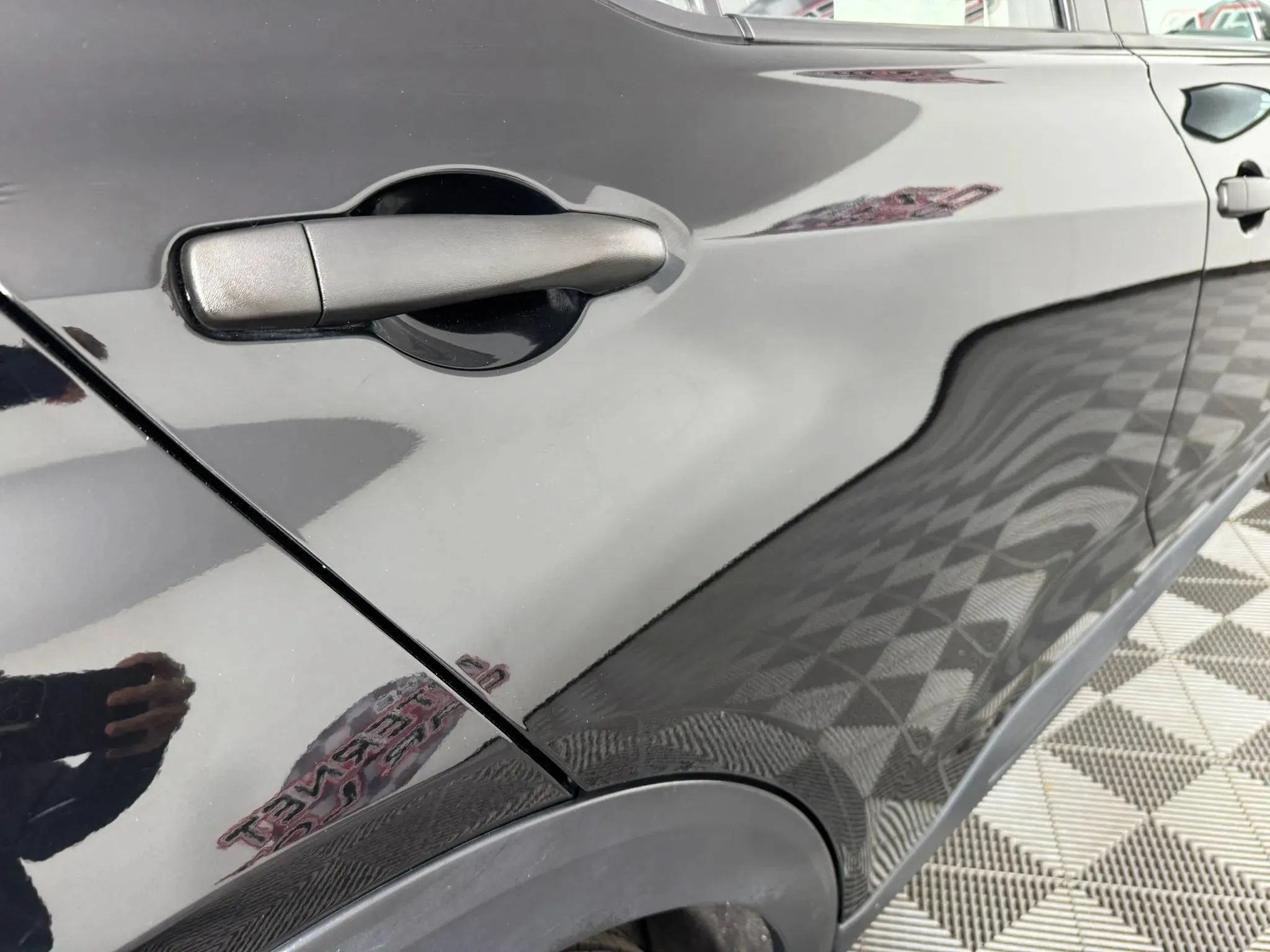Used 2022 Nissan Kicks S FWD image 28