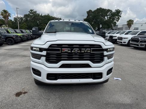 New 2026 RAM 3500 Big Horn AWD/4WD image 9