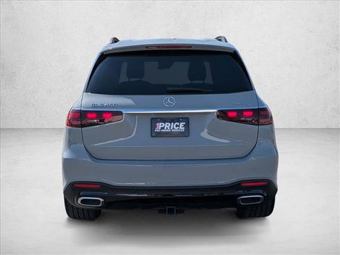 Used 2024 Mercedes-Benz GLS 450 4MATIC image 8