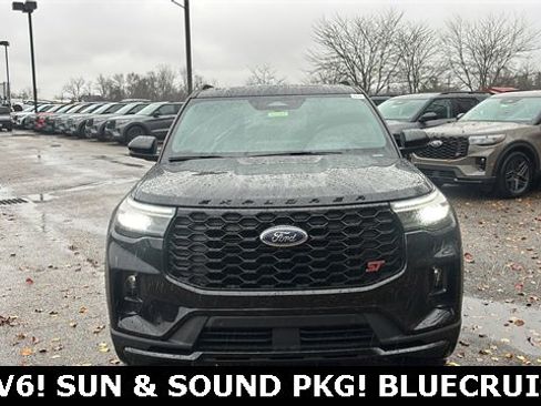 New 2026 Ford Explorer ST w/ Sun And Sound Package image 5