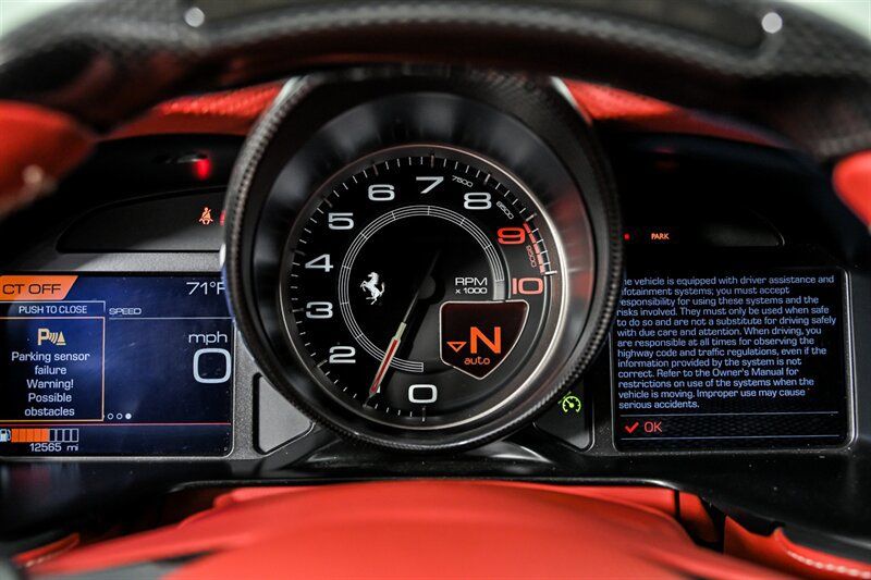 Used 2023 Ferrari 812 GTS RWD image 34