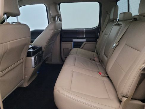 Used 2015 Ford F150 Lariat image 18