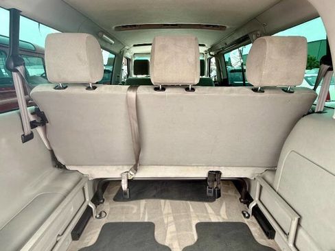 Used 2003 Volkswagen Eurovan MV image 31