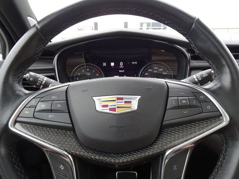 Used 2024 Cadillac XT5 Sportv w/ LPO, Red Accent Package AWD/4WD image 19