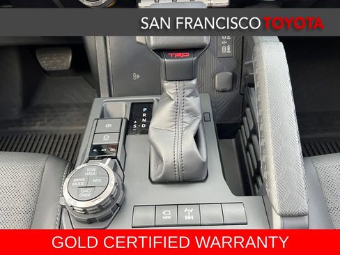 Certified 2025 Toyota 4Runner TRD Off-Road Premium image 25