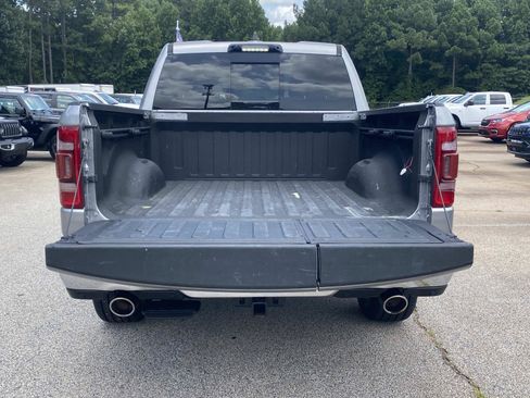 Used 2022 RAM 1500 Limited AWD/4WD image 7
