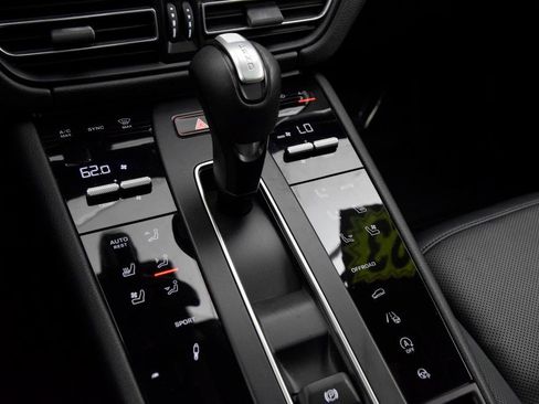 Used 2023 Porsche Macan S image 29