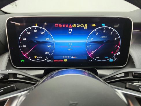 Certified 2026 Mercedes-Benz GLC 300 image 9