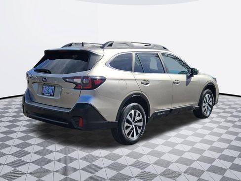 Used 2020 Subaru Outback Premium AWD/4WD image 6