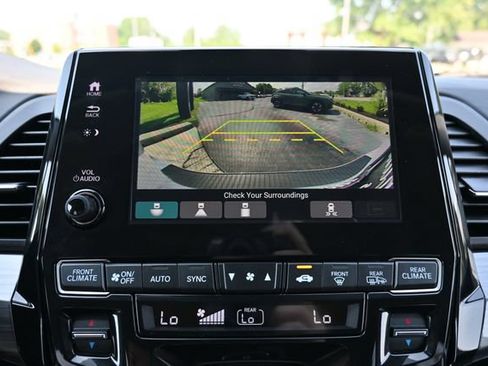 Used 2023 Honda Odyssey Elite image 48