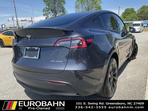 Used 2024 Tesla Model Y Long Range image 5