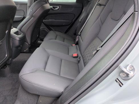 New 2026 Volvo XC60 B5 Core w/ Climate Package image 15