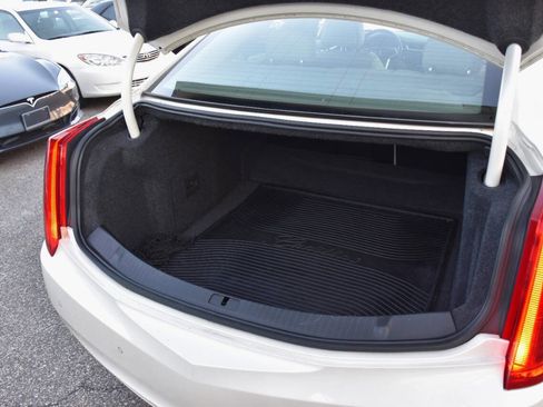 Used 2013 Cadillac XTS Platinum image 11