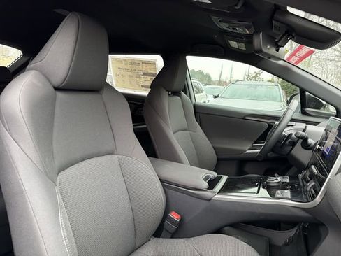 Used 2023 Subaru Solterra AWD image 17