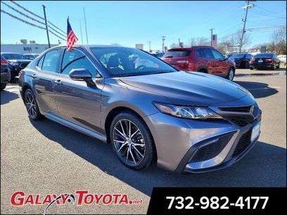 Used 2024 Toyota Camry SE w/ Cold Weather Package