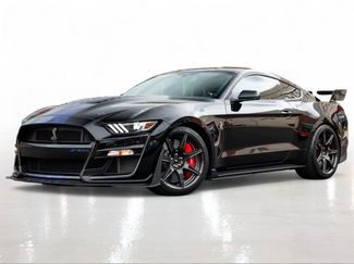 Used 2021 Ford Mustang Shelby GT500 w/ Carbon Fiber Track Pack RWD video 1