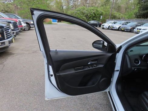 Used 2012 Chevrolet Cruze LTZ image 15