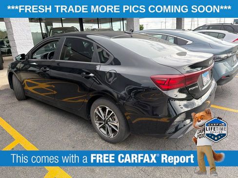Certified 2023 Kia Forte LXS w/ LXS Technology Package FWD image 4