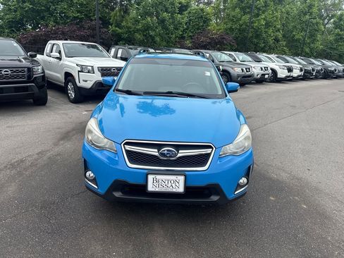 Used 2016 Subaru Crosstrek 2.0i Limited AWD/4WD image 8