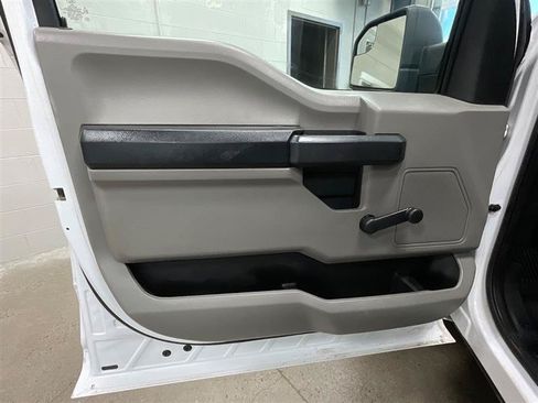 Used 2017 Ford F150 XL AWD/4WD image 10