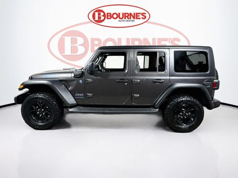 Used 2024 Jeep Wrangler Unlimited AWD/4WD image 6