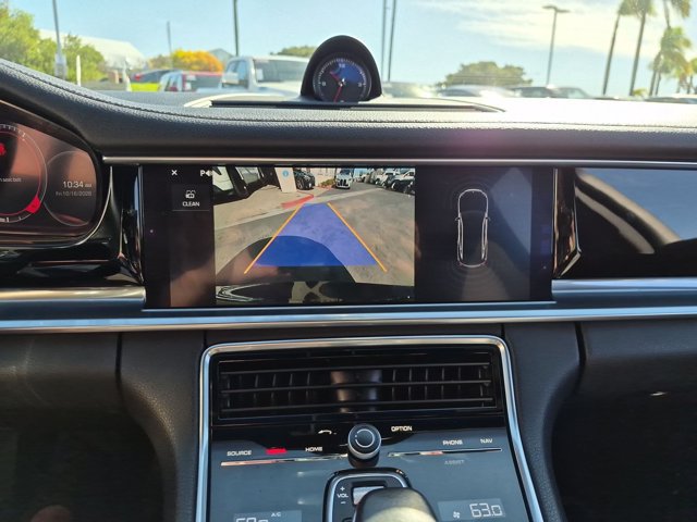 Used 2018 Porsche Panamera image 11