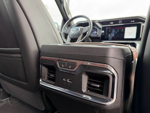 Used 2024 GMC Sierra 1500 Denali Ultimate AWD/4WD image 15