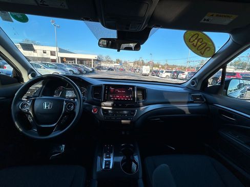Used 2020 Honda Ridgeline Sport image 20