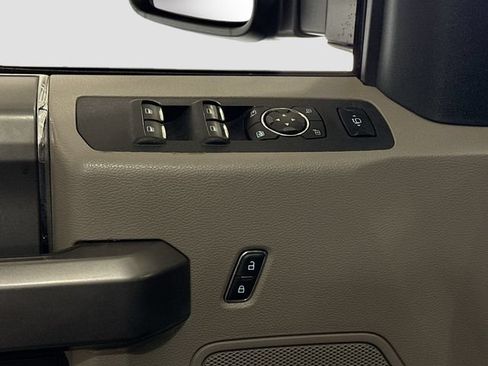 Used 2020 Ford F250 XLT w/ Tremor Off-Road Package AWD/4WD image 19