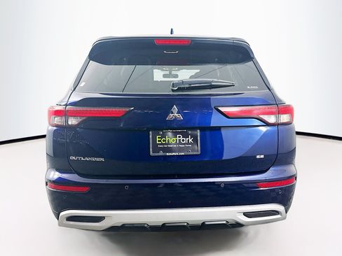 Used 2024 Mitsubishi Outlander SE AWD/4WD image 7