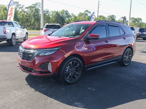 Used 2023 Chevrolet Equinox RS FWD image 4