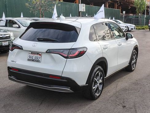 Used 2024 Honda HR-V EX-L image 5