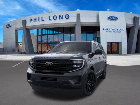 New 2026 Ford Expedition Platinum w/ Stealth Performance Package AWD/4WD image 2