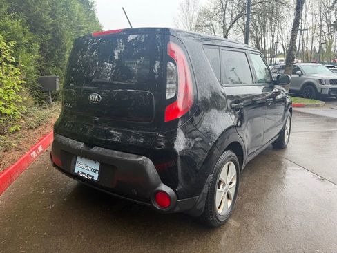 Used 2016 Kia Soul w/ Option Group 020 image 4