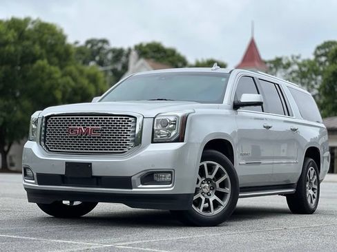 Used 2016 GMC Yukon XL Denali w/ Open Road Package RWD image 1
