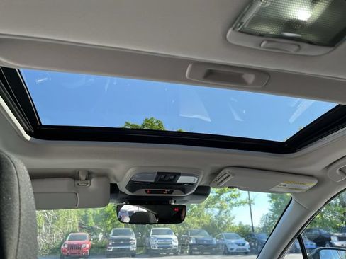 New 2026 Subaru Crosstrek 2.5i Premium AWD/4WD image 18
