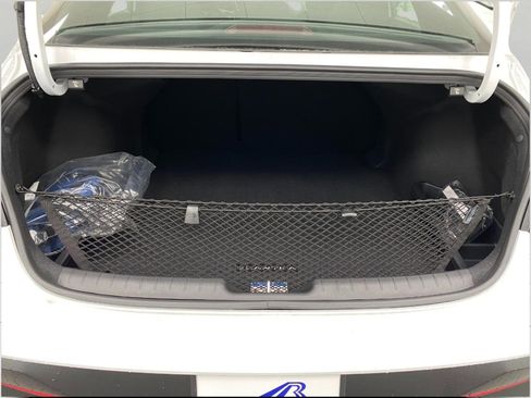 New 2026 Hyundai Elantra SEL Sport Premium FWD image 5