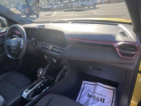 Certified 2024 Chevrolet TrailBlazer RS w/ Driver Confidence Package image 26