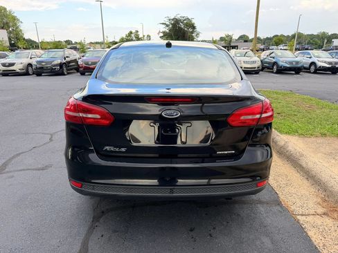 Used 2016 Ford Focus S FWD image 5