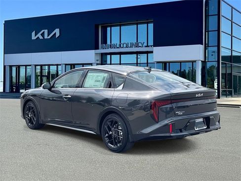 New 2025 Kia K4 GT-Line Turbo image 4
