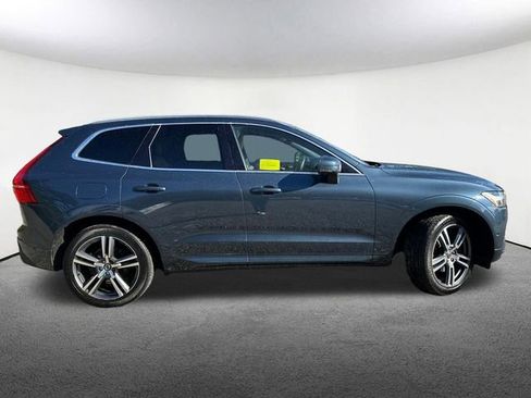 Used 2018 Volvo XC60 T5 Momentum w/ Advanced Package AWD/4WD image 18