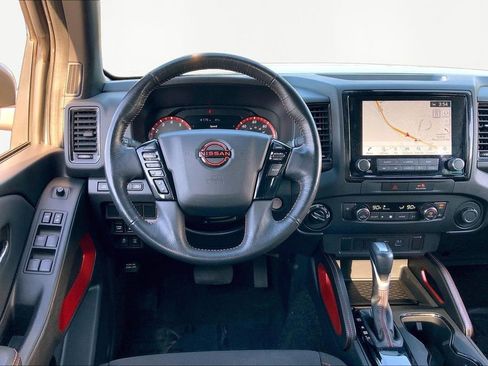 Used 2022 Nissan Frontier PRO-4X w/ Off-Road Protection Package image 8