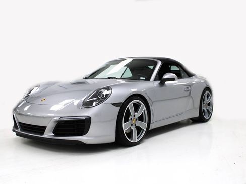 Used 2017 Porsche 911 Carrera image 5