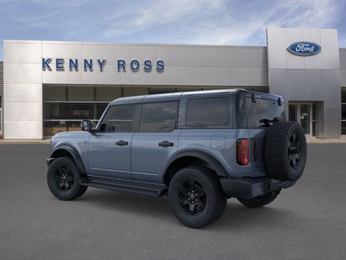 New 2025 Ford Bronco Outer Banks image 5