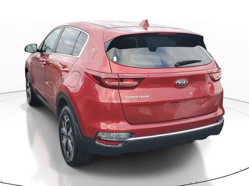 Used 2020 Kia Sportage LX image 3