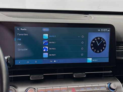 Used 2024 Hyundai Kona SEL image 21