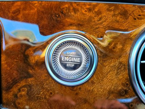 Used 2020 Mercedes-Benz E 450 E 450 w/ Driver Assistance Package image 34