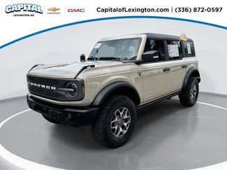 Used 2025 Ford Bronco Badlands AWD/4WD video 1