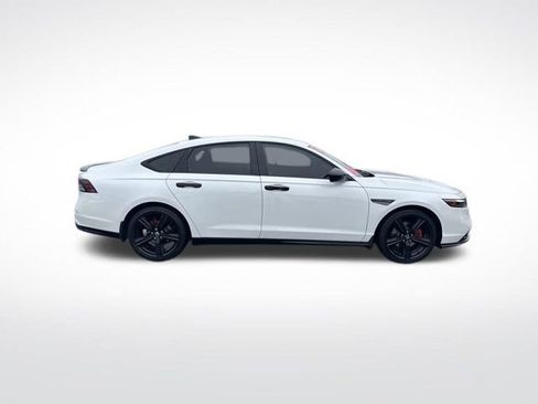 Certified 2023 Honda Accord Sport image 6