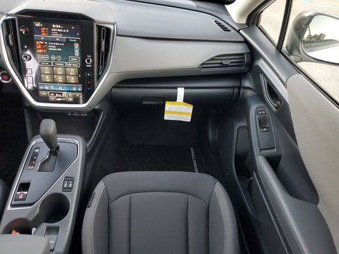 Certified 2025 Subaru Crosstrek 2.0i Premium image 18
